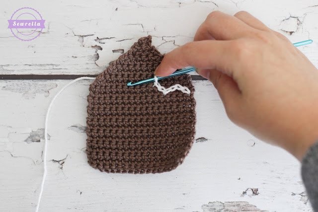 Crochet Gingerbread House Christmas Ornament