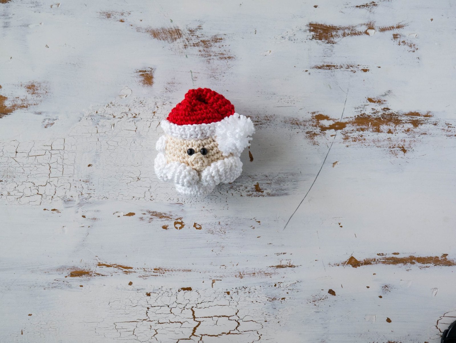 crochet santa claus ornament