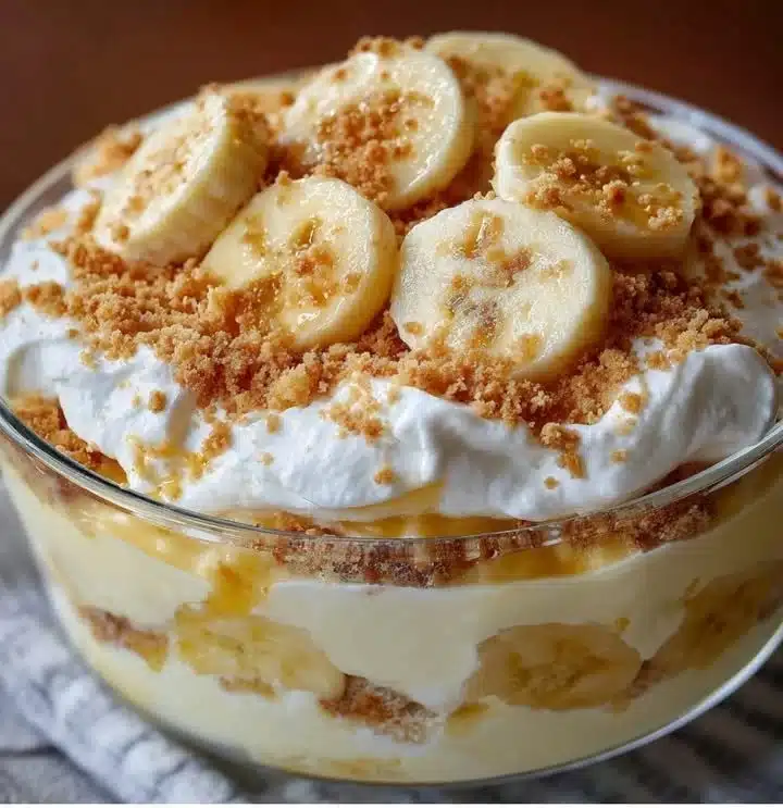 Delicious Banana Pudding Lush dessert layered with bananas and creamy pudding