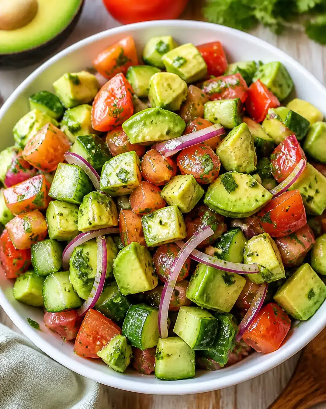 Top 10 healthy salad recipes featuring vegetarian and avocado ideas from Pinterest.